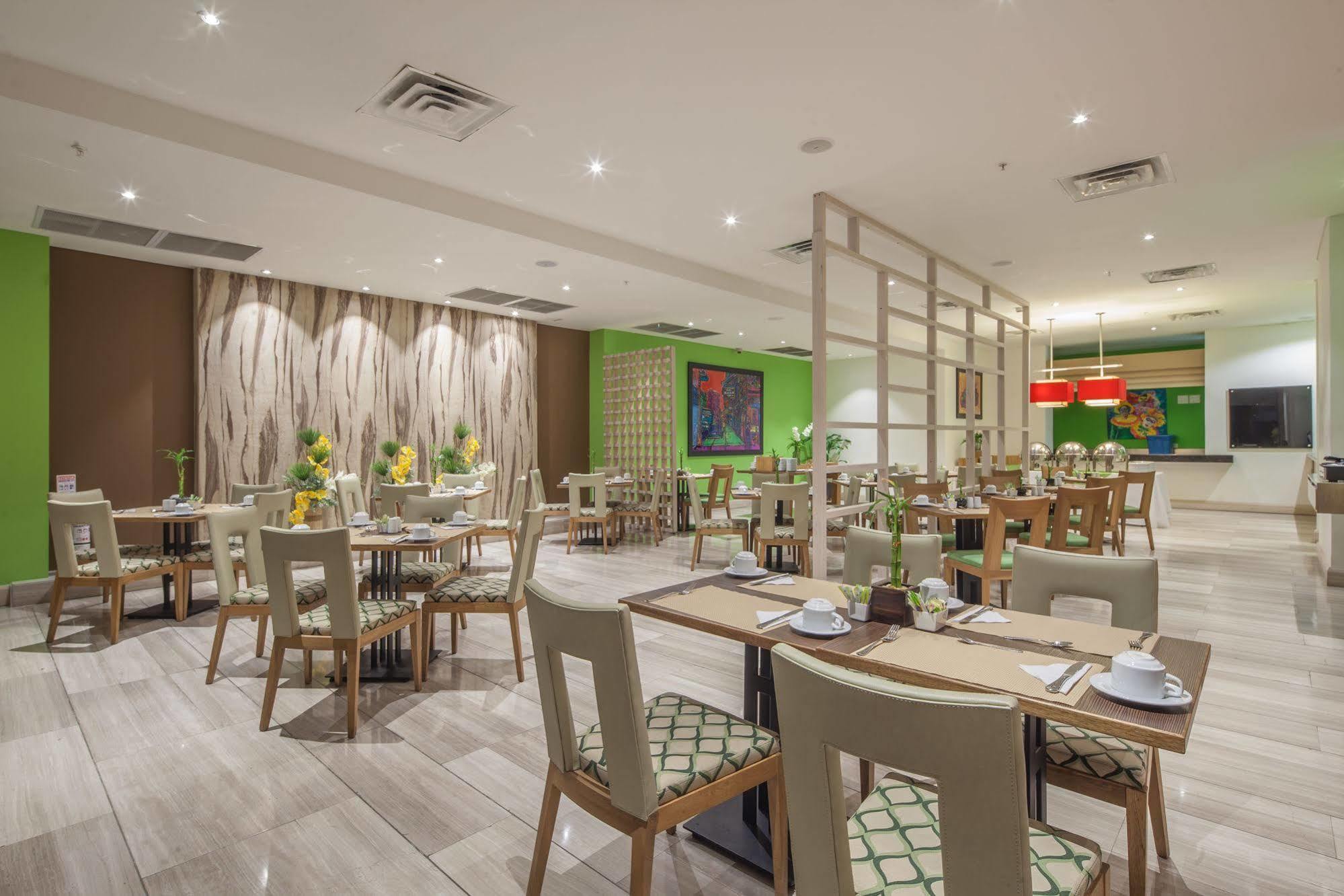 Hilton Garden Inn Barranquilla Barranquilla  Esterno foto